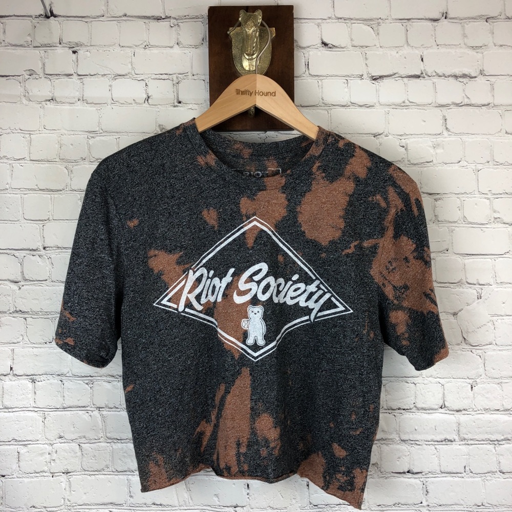 RIOT SOCIETY teddy bear bleached crop top